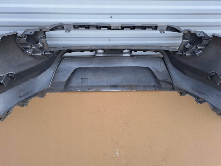 PARE-CHOCS AVANT AVANT TOYOTA HILUX VIII LIFT 521190KK50