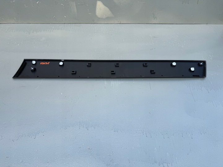 SUZUKI SX4 S-CROSS LIFT 16R- MOULURE PORTES GAUCHE AVANT GAUCHE AVANT
