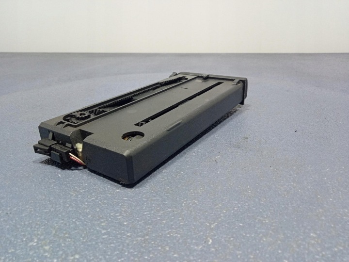 AUDI A3 8P POIGNÉE SUR GODET CUPHOLDER 8P0862534C