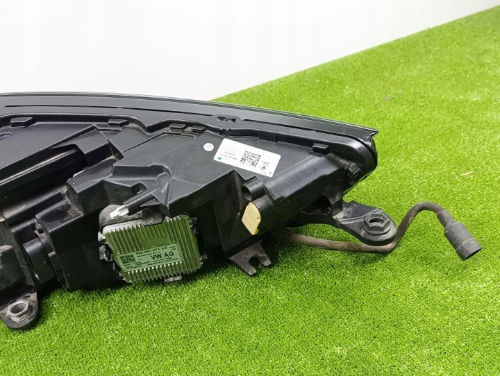 SKODA FABIA IV 4 PHARE GAUCHE AVANT AVANT COMPLET LED CRYSTAL LIGHTING EUROPE