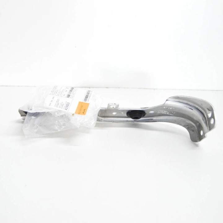 BMW 7 G11 INFÉRIEUR GAUCHE SUPPORT RADIATEUR 51647357221 7357221 2016 ORIGINAL