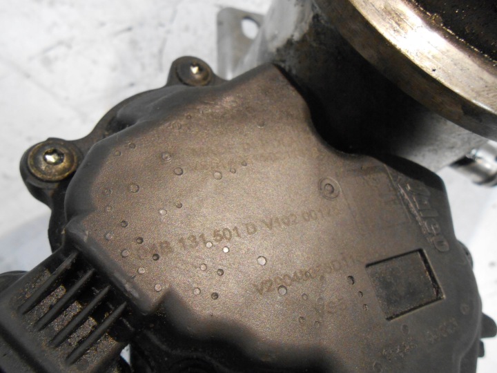 SKODA VW SEAT AUDI VANNE EGR RADIATEUR 2002287 04B131501B