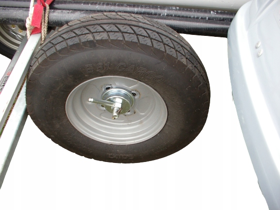 UNIVERSEL FIXATION SUPPORT POIGNÉE ROUES DE RÉSERVE RAME CHÂSSIS REMORQUES