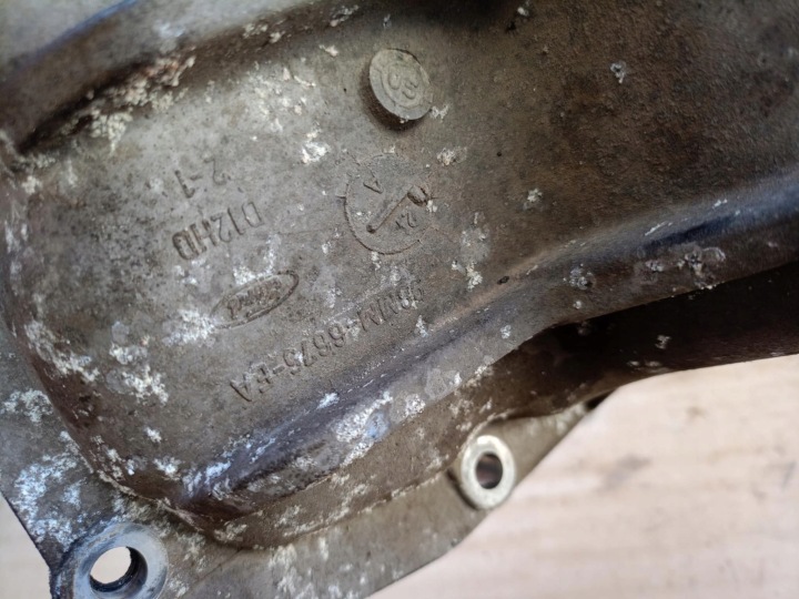 FORD FOCUS MK2 1.6 CUVETTE CARTER HUILEUX 98MM6675EA