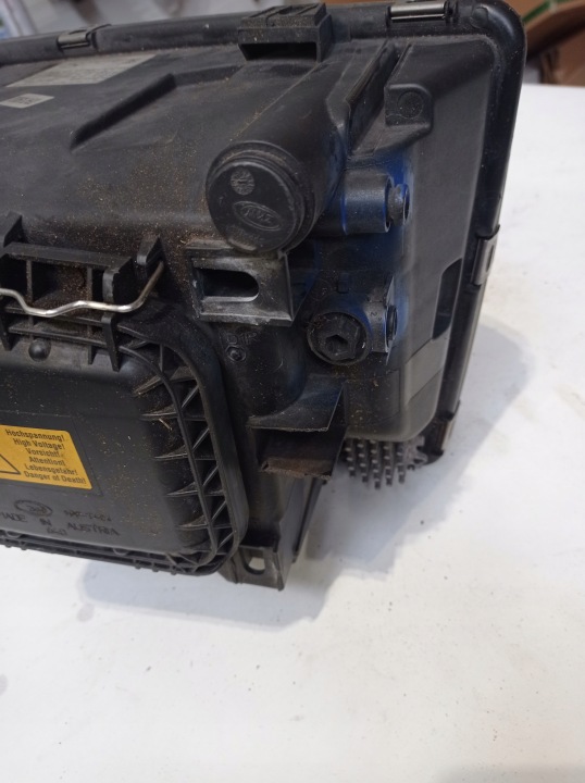 PROJECTEUR DROIT MAN TGX 26.440 TGL, TGM, TGS, TGX 81251016516