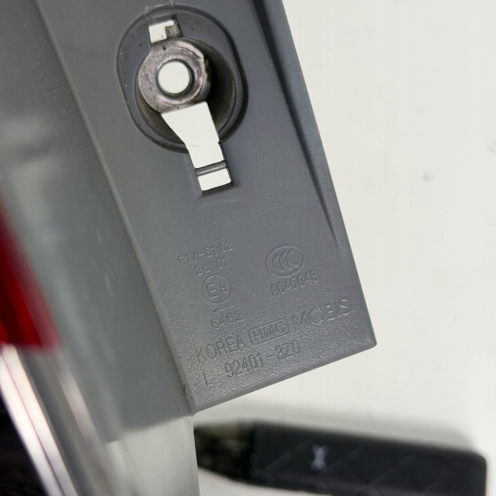 PHARE GAUCHE ARRIÈRE GAUCHE ARRIÈRE HYUNDAI I40 UNIVERSEL LED OE ORIGINAL 92401-3Z0