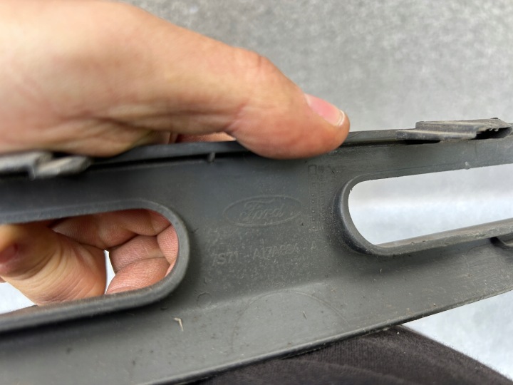 MOULURE PARE-CHOCS DOUBLURE ARRIÈRE FORD MONDEO IV MK4 PDC 7S71-A17A894-A POZNAŃ