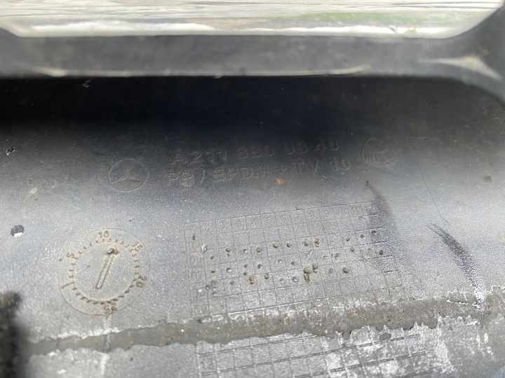 MERCEDES 211 LIFT PARE-CHOCS AVANT 2118800840 ORIGINAL