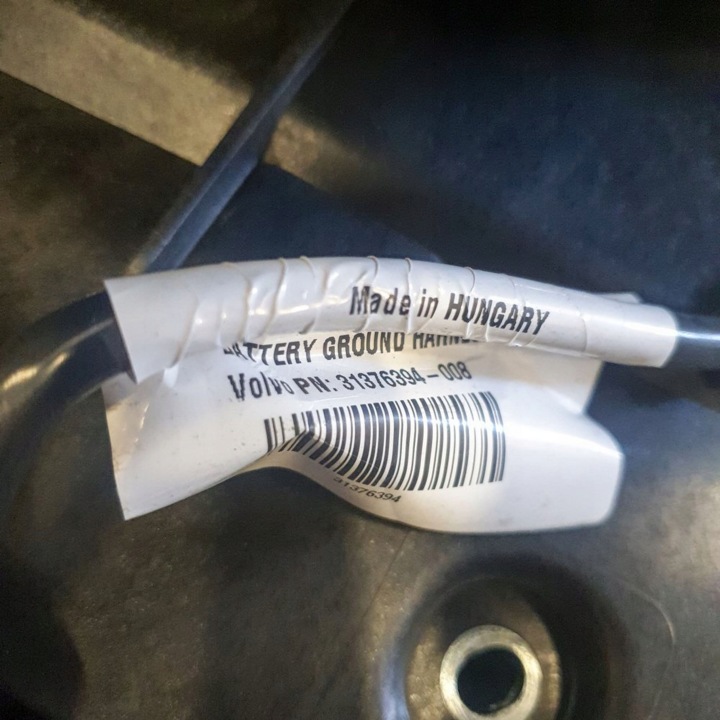 VOLVO XC60 2019 SUPPORT CHÂSSIS BATTERIE