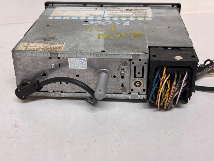 BMW 5 E34 RADIO AUTOMOBILE BAVARIA C REVERSE RDS 7641836340 BLAUPUNKT