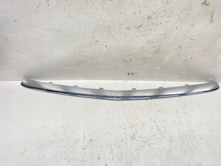 MOULURE PARE-CHOCS AVANT CHROME INFÉRIEURE MERCEDES A CLASSE 177 AMG W177 2018-