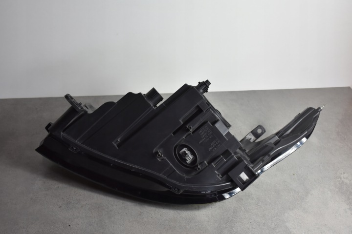 RANGE ROVER SPORT L494 PHARE DROITE AVANT AVANT DK62-13W029-HG