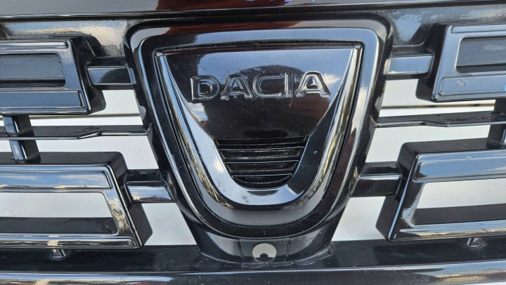 DACIA DUSTER II 2 CALANDRE GRILLE PARE-CHOCS AVANT AVANT 623109659R