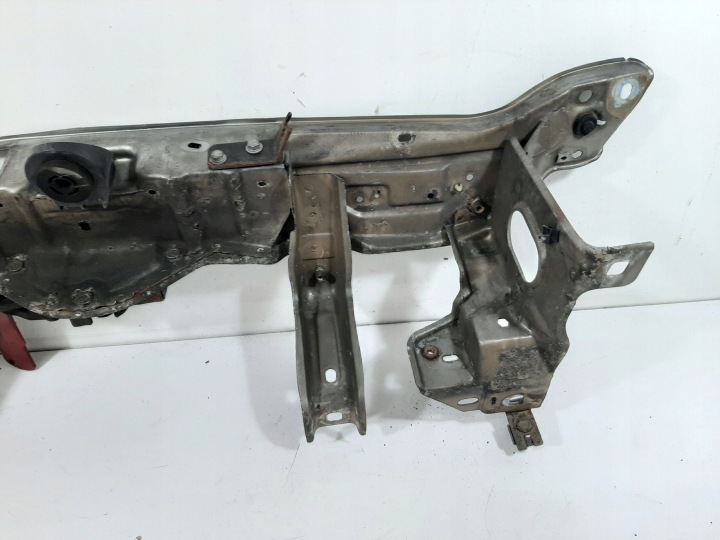 ALFA ROMEO 147 3D LIFT 1.9JTDM 16V 06R PANNEAU AVANT SUPÉRIEUR 50501107