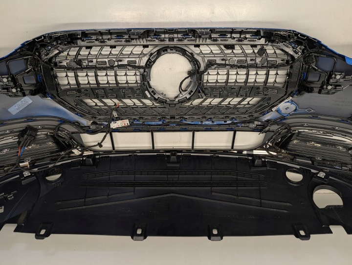 PARE-CHOCS AVANT MERCEDES GLB X248 2026-