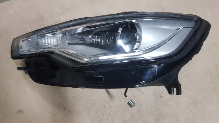 AUDI A6 4G C7 PHARE 4G0941031C 4G0941032C