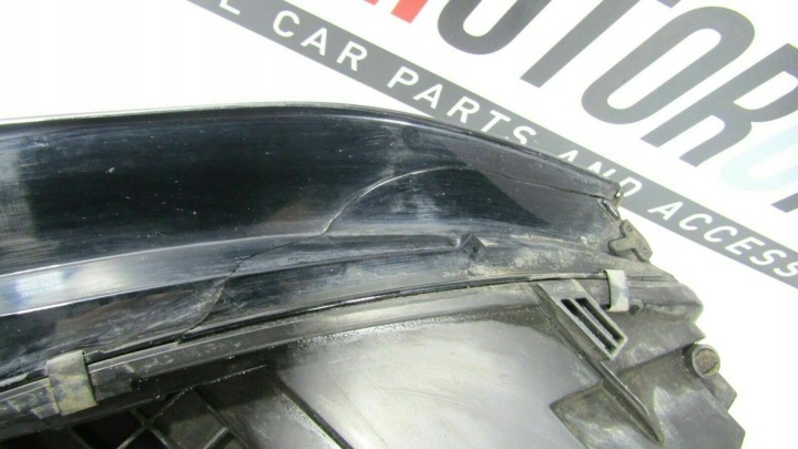 PROJECTEUR AUDI A4 S4 B8 8K 8K0941003AC
