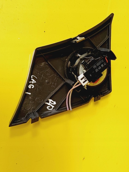 HAUT-PARLEUR DROIT AVANT RENAULT LAGUNA I 7700824910 NR782
