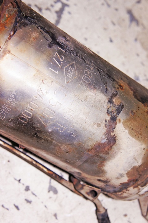 MG188 DACIA LODGY 1.5D CATALYSEUR FAP 208025419R AR