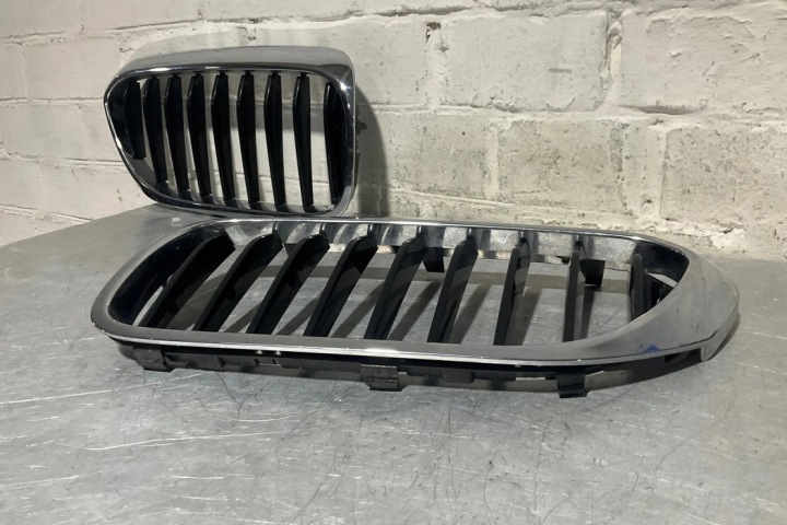 GRILLE BMW 5 (G30) 7381901 2.0L GASOLINE 185KW 2017