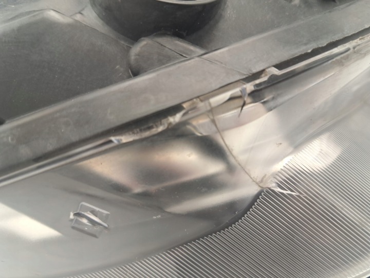 BMW X1 E84 PHARE GAUCHE GAUCHE AVANT AVANT 7290239 D1395