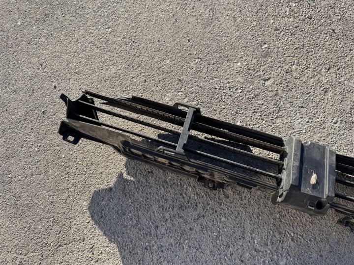 GRILLE JALOUSIE STORE AVANT 749723104 BMW X3 G01 2021R X-DRIVE