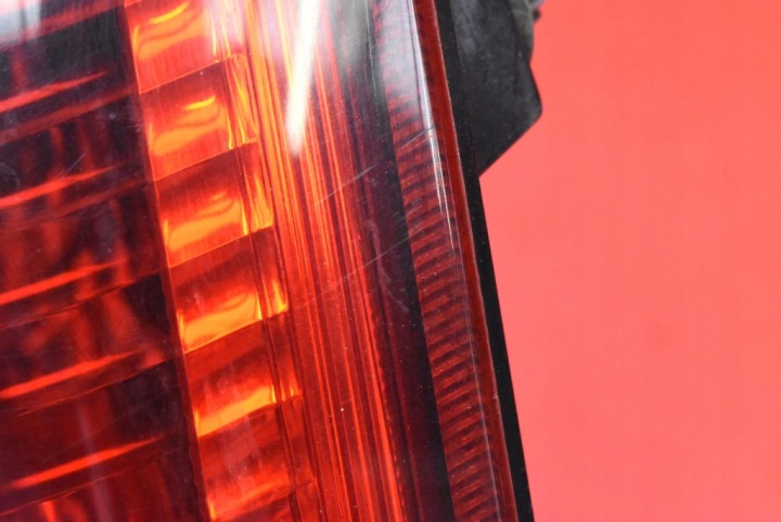 PHARE DROITE ARRIÈRE ARRIÈRE P3052 SUBARU JUSTY 3 III G3X 5D 03-07