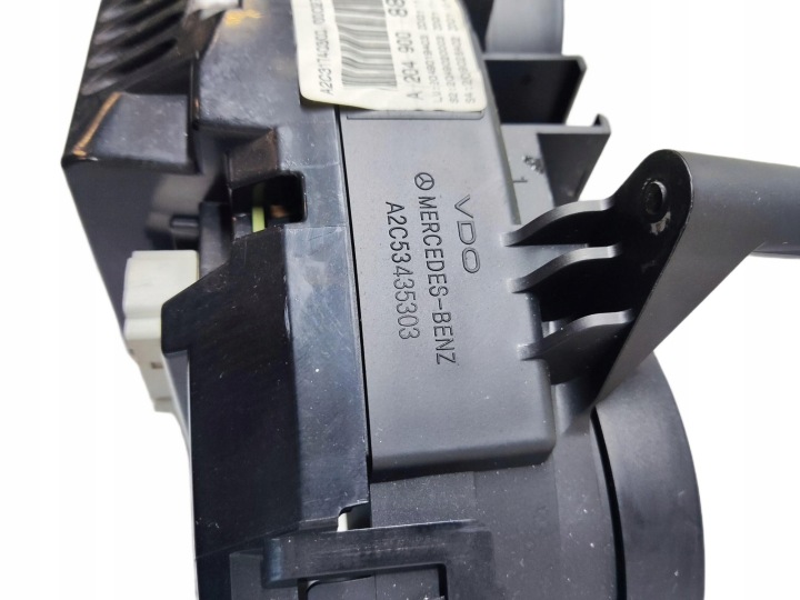 MERCEDES C E CLASSE W204 LIFT TABLEAU DE BORD COMPTEUR A2049008807
