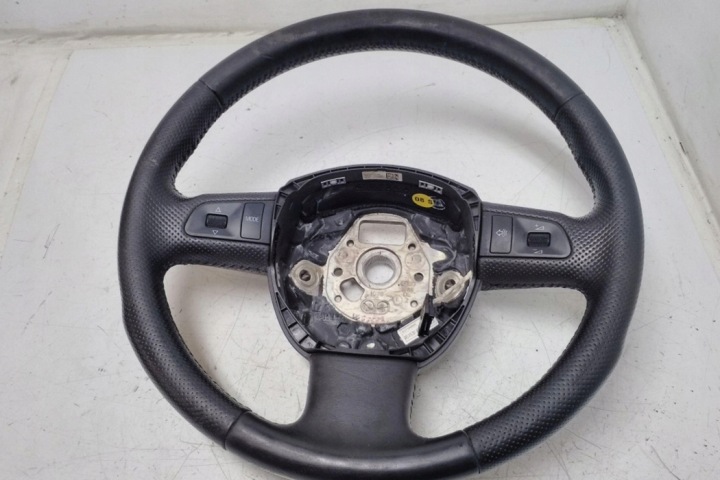 VOLANT AUDI Q7 (4L) 4F0419091 2.97L DIESEL 2006