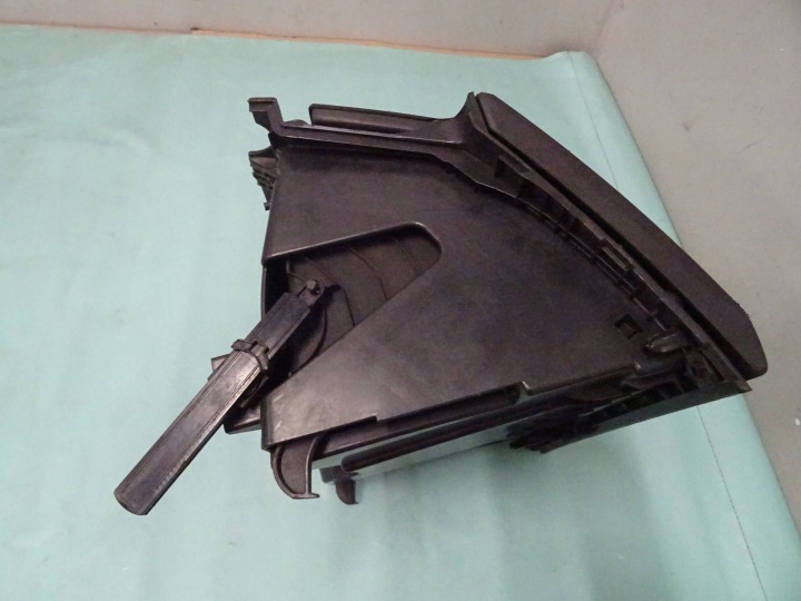 BOÎTE À GANTS TABLEAU DE BORD INSTRUMENTATION PASSAGER OPEL ZAFIRA B NR693