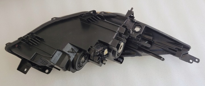 PHARE GAUCHE AVANT AVANT MAZDA 3 II BL 2008-2011 BDG7-51040