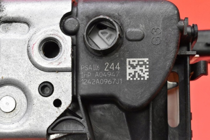 SERRURE DE PORTE GAUCHE AVANT AVANT EUROPE 006244 CITROEN C3 5D HAYON 12-16