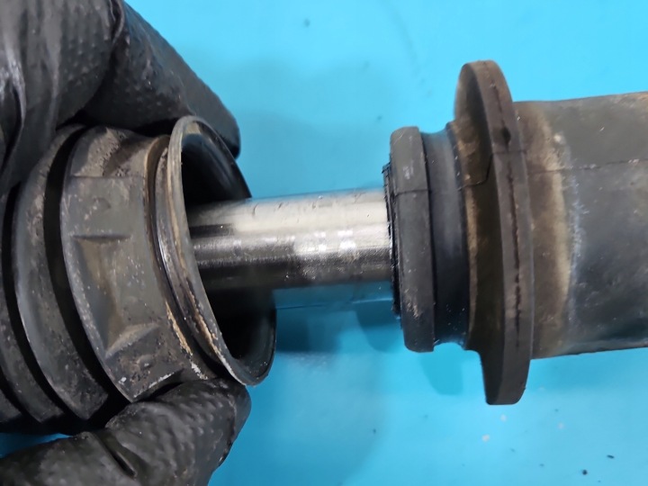 CRÉMAILLÈRE DE DIRECTION CRÉMAILLÈRE DE DIRECTION SUZUKI SX4 I 06- 48500-79J51