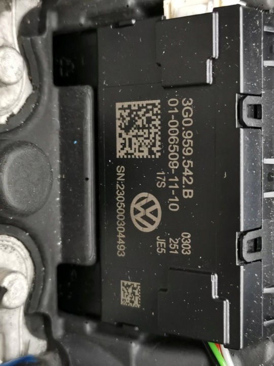 VOLANT MULTIFONCTIONNELLE VW ID.7 ID7 10A419089BB NEUF ORIGINE