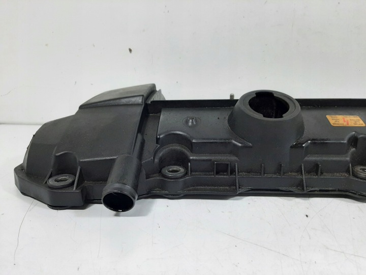 BMW E39 523I 97R COUVERCLE DE SOUPAPES 1703341