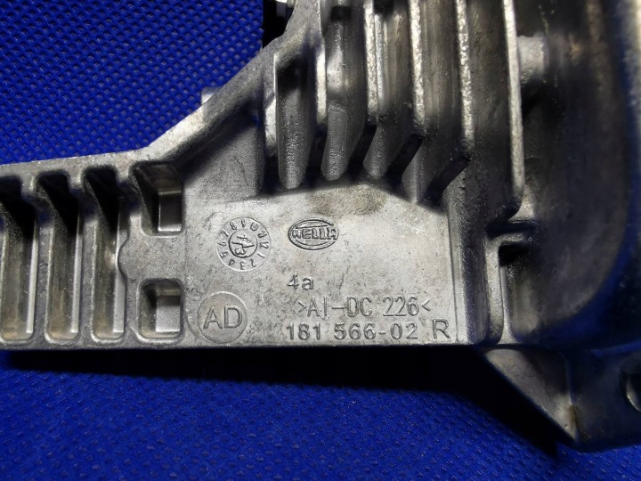 MODULE CONVERTISSEUR PHARES LED FJD DROITE CÔTÉ AUDI A3 S3 8V 18156602