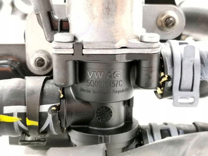 SOUPAPE EAU VW PASSAT B8 GOLF VII TIGUAN AD1 ID.4 5Q0906457C ORIGINE