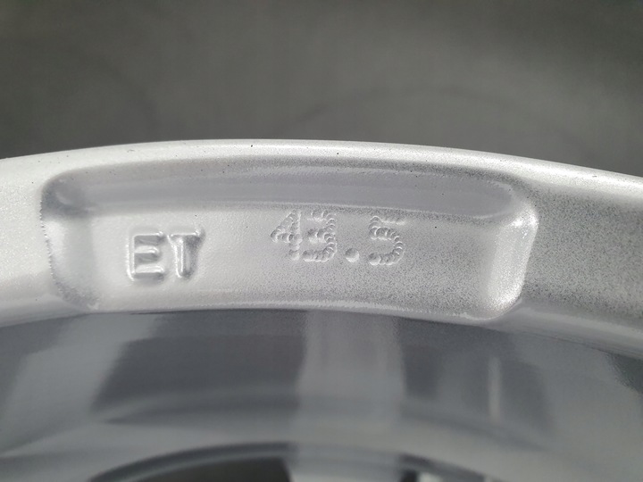 RUEDAS MITSUBISHI GRANDIS PIRELLI 215/55R17 TPMS 