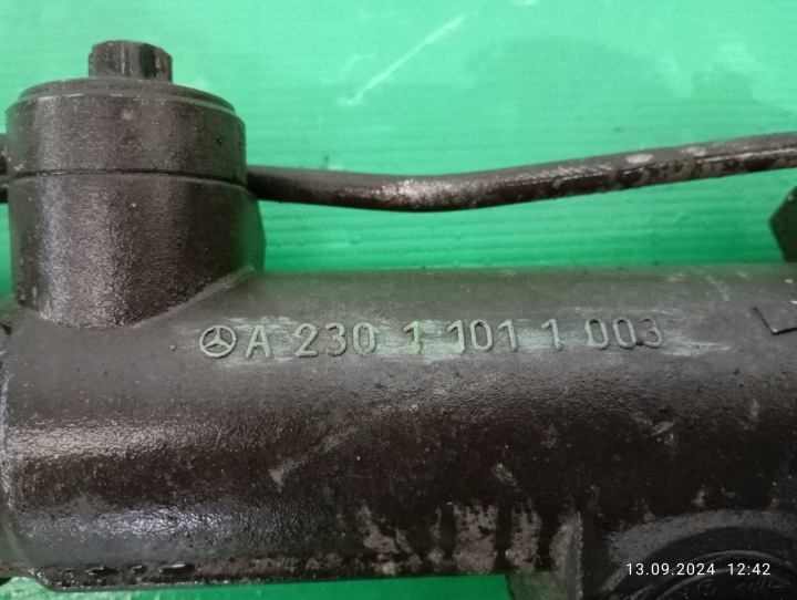 CRÉMAILLÈRE DE DIRECTION MERCEDES SL R230 A23011011003