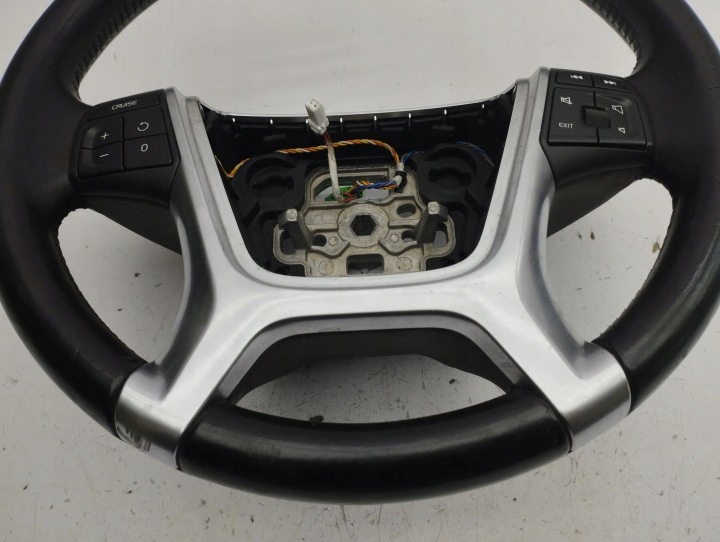 VOLVO XC60 2011 VOLANT