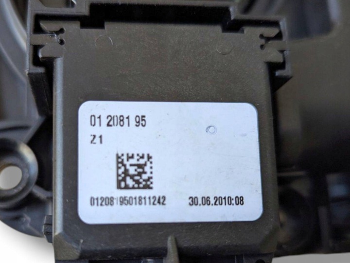 COMMUTATEUR COMPOSITE BMW 1 E82/E88 RESTYLAGE E88 2010 9122509