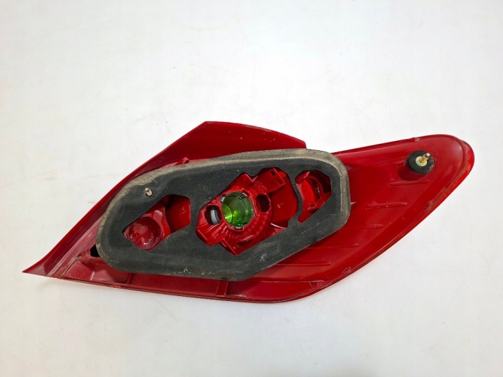 PEUGEOT 307 05-08 LIFT PHARE GAUCHE ARRIÈRE GAUCHE ARRIÈRE ORIGINAL SUR RESTYLAGE EUROPE
