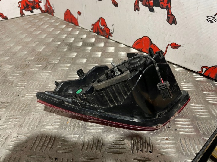 PHARE COUVERCLES DE COFFRE GAUCHE ARRIÈRE 9677818380 PEUGEOT 308 II T9 HAYON EUROPE