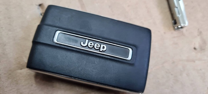 JEEP GRAND CHEROKEE 2021-2023 CLÉ SMART KEY
