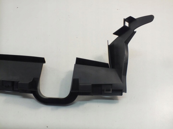 DACIA DUSTER I GUIDE D'AIR AVANT 628114187R