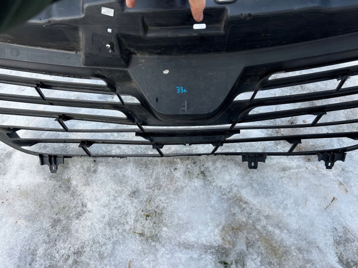 AVANT CALANDRE RADIATEUR GRILLE OPEL VIVARO 623108673R