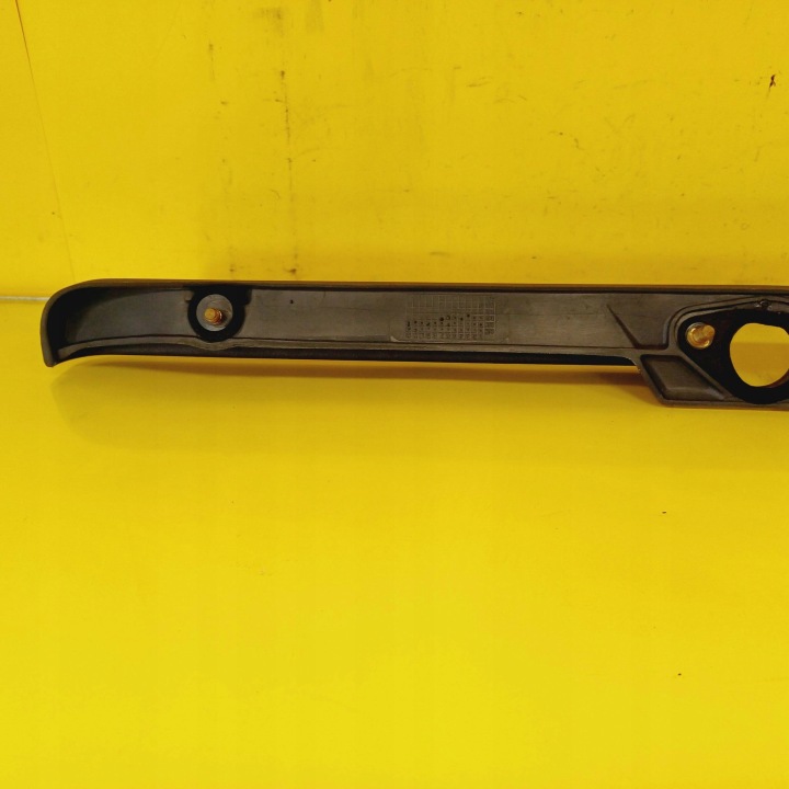 CACHE COUVERCLES DE COFFRE COUVERCLES DE COFFRE OPEL KADETT E 90240461 NR419