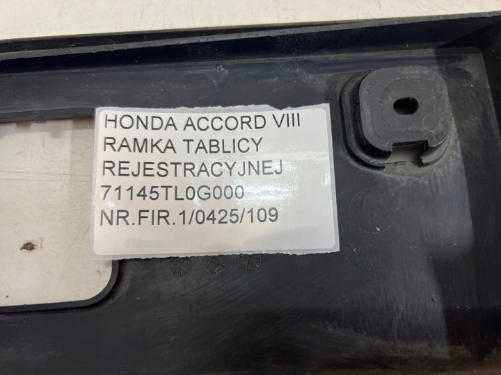 HONDA ACCORD VIII CHÂSSIS SOUS PLAQUE D'IMMATRICULATION AVANT