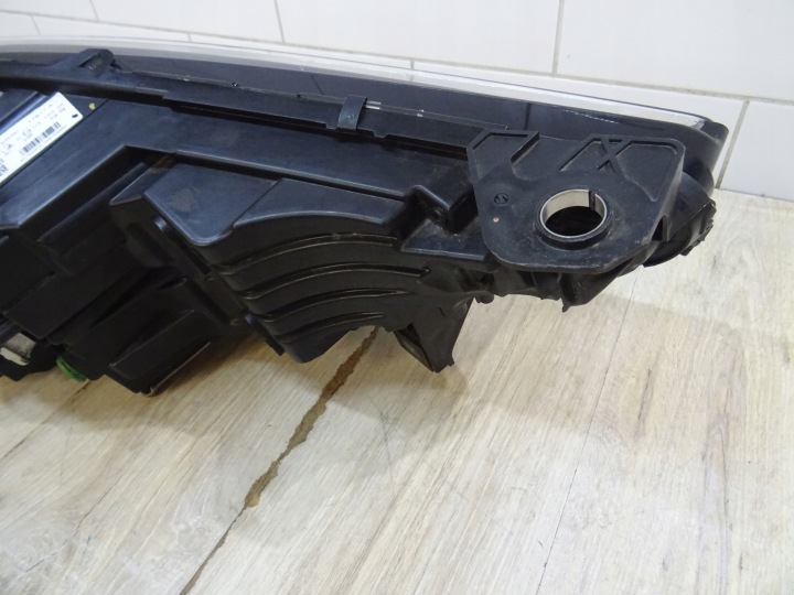 ALFA ROMEO STELVIO PHARE GAUCHE AVANT BIXENON 50552987 LLU