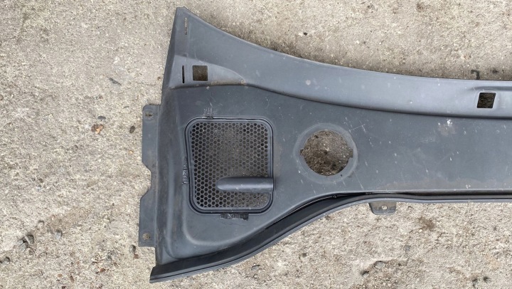 DOUBLURE DE PASSAGE DE ROUE VOLVO V60 30779345